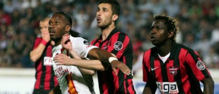 Galata trebuie sa mai astepte pentru a fi campioana